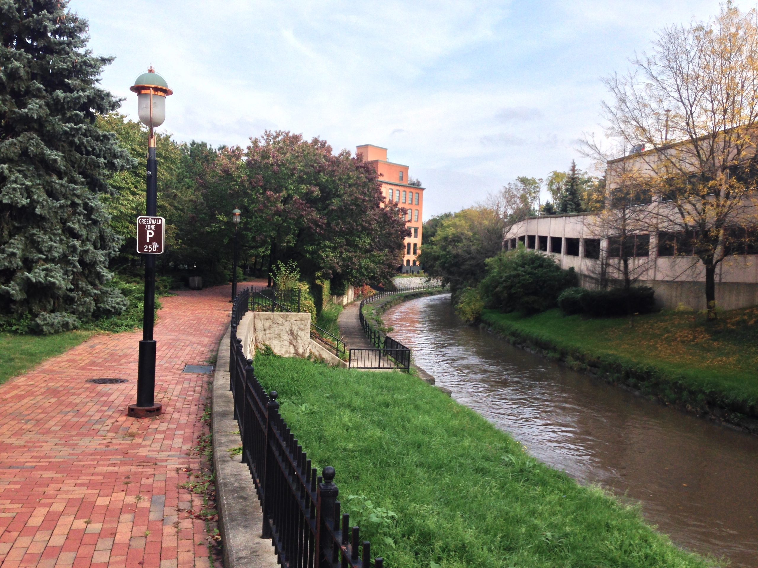 Onondaga Creekwalk Syracuse NY urban trail